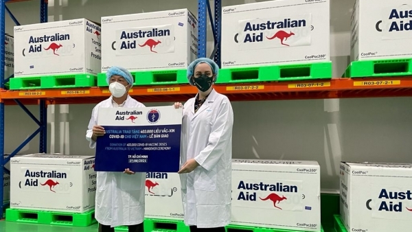 First shipment of vaccine doses from Australia arrive in Viet Nam