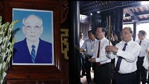 President pays homage to late State Council Chairman Vo Chi Cong on birth anniversary