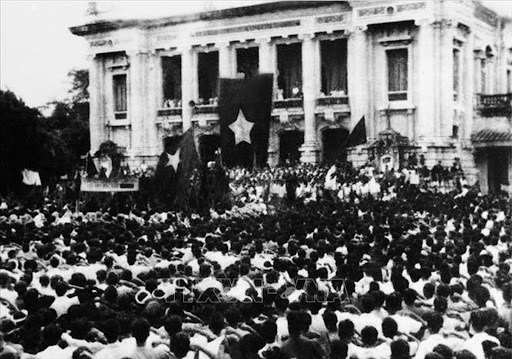 Only 15 years after its foundation, the Party made the first miracle with the success of the August Revolution in 1945. (Photo: VNA)
