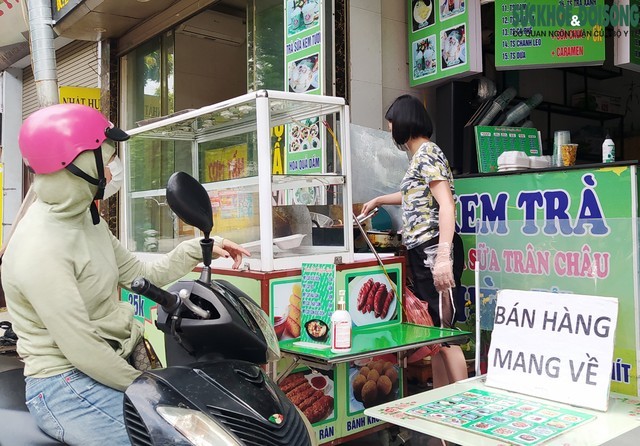 Hanoi allows resumption of some services