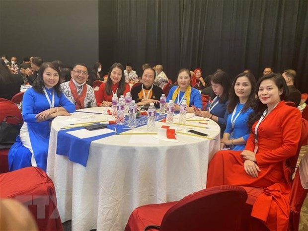 A delegation of the Vietnamese education and training sector’s labour union attended the 36th ASEAN Plus One Council of Teachers Convention. (Photo: VNA)