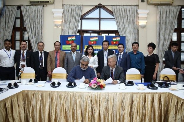 vietnamese indian firms to build smart cities in vietnam