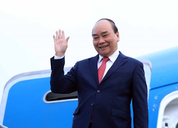 President Nguyen Xuan Phuc leaves for State visit to Cambodia