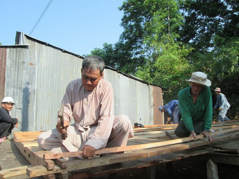 Building a cosy home for border zone people to have their livelihood stabilized