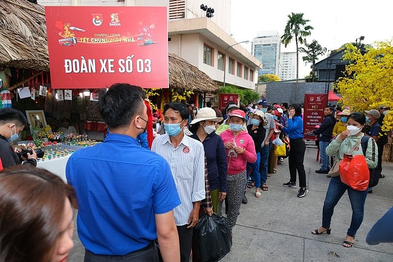 Bia Saigon and Ho Chi Minh Communist Youth Union's community program 'TET One Home' officially begins