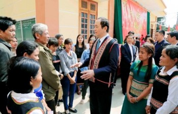President visits Kon Tum ahead of traditional Tết