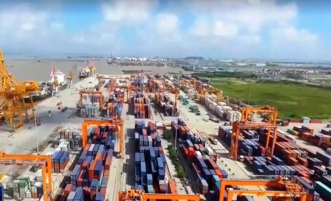 Vì sao xuất khẩu của Việt Nam giảm tốc?