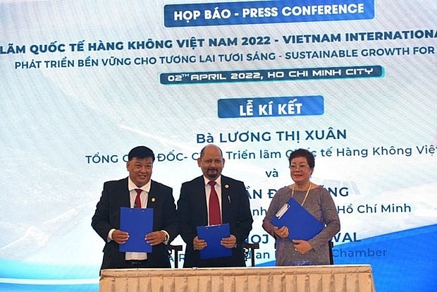 Vietnam Aviation Expo JSC and GK Wintron Co., Ltd to jointly organise Vietnam International Aviation Expo 2022 from September 15-17 (Photo: VGP) 