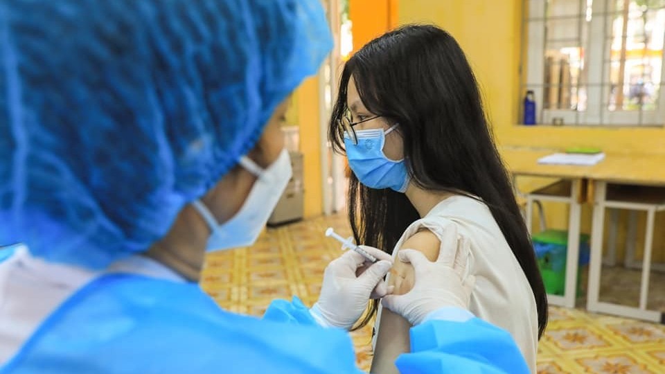 Booster injections, strengthening the epidemic prevention on holidays and Lunar New Year