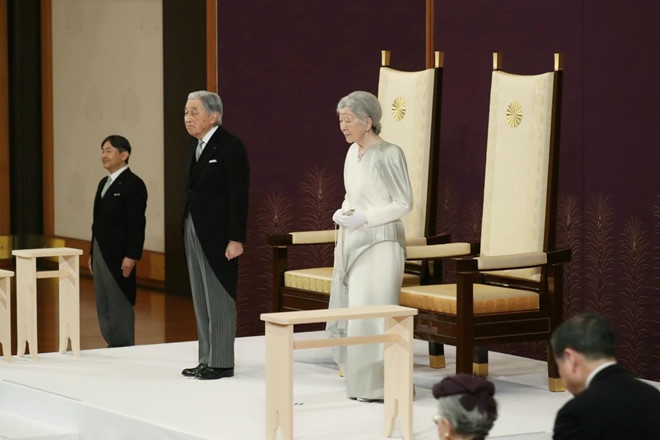 top leader sends letter to japanese king father