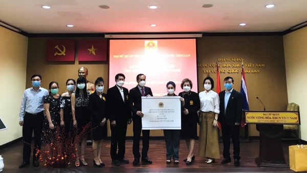 OVs in Thailand donate to COVID-19 vaccine fund