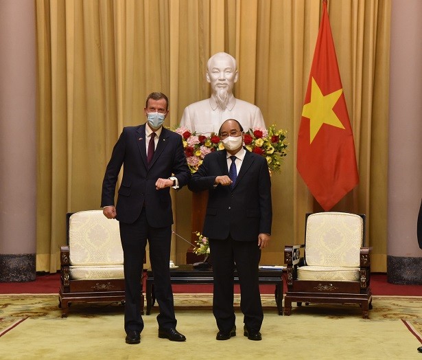 Minister Tehan meets with the President of Vietnam Nguyen Xuan Phuc