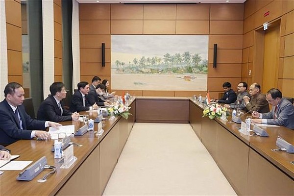 NA Secretary General meets with Indian counterpart