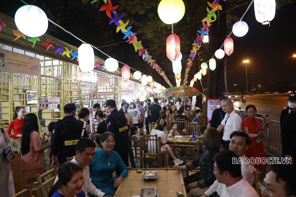 Hanoi Cuisine Festival opens. (Photo: Trung Hieu)