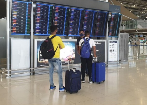 Foreign tourists at Suvarnabhumi Airport, Thailand. (Source: BVHTTDL)