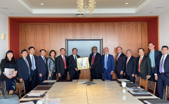 HCM City calls for US investment in financial, infrastructure sectors HCM City calls for US investment in financial, infrastructure sectors