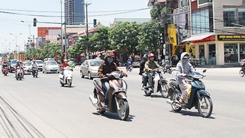 The heat index in Hanoi and Ha Tinh reached dangerous levels