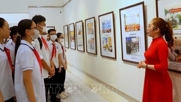 Hai Phong exhibition highlights national development achievements