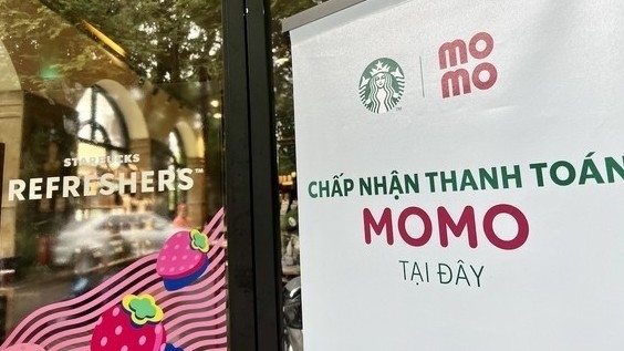 MoMo becomes first e-wallet integrated for payment at Starbucks Vietnam