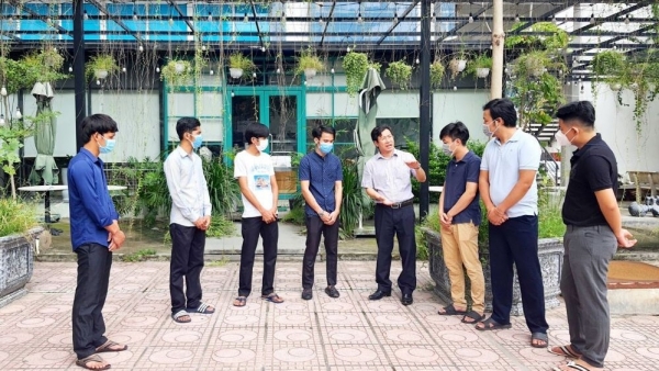 The trusted teacher of foreign architecture students in Viet Nam
