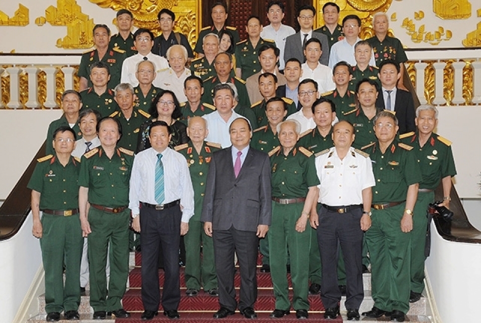 prime minister meets steering board of military memoirs