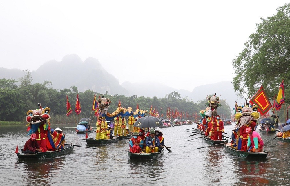 (04.17) Trang An Festival 2022 returned to Ninh Binh province. (Photo: VNA)