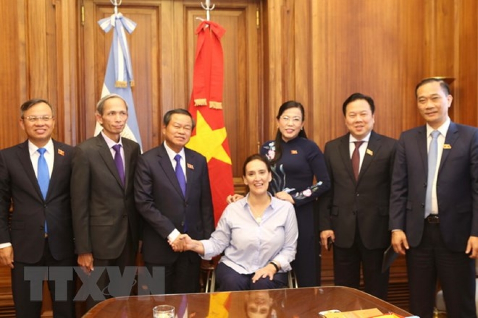 vietnam promotes legislative cooperation with argentina