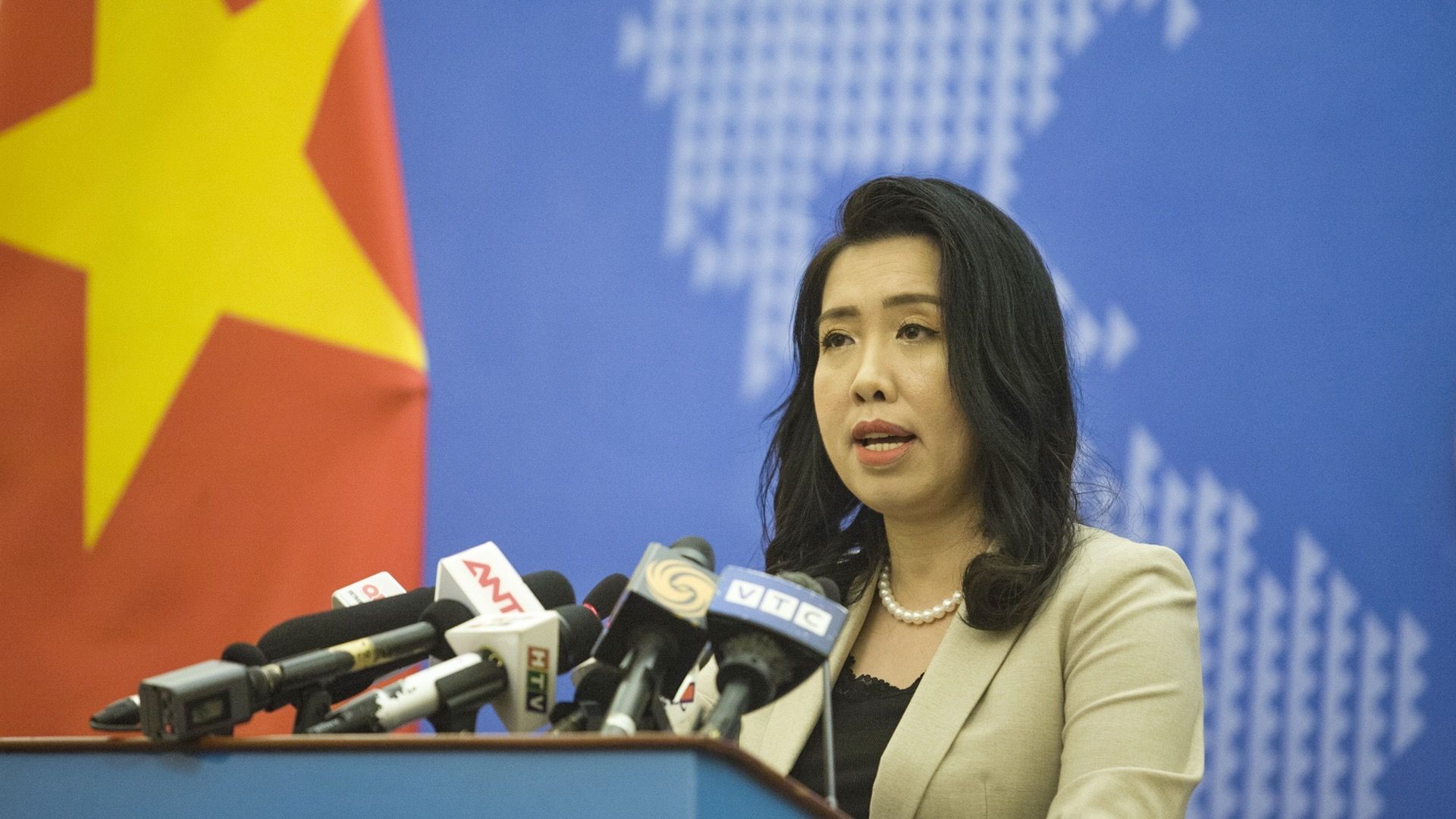 vietnam welcomes efforts to re start middle east peace process