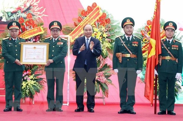 Prime Minister Phuc honors General Department of Defence Intelligence