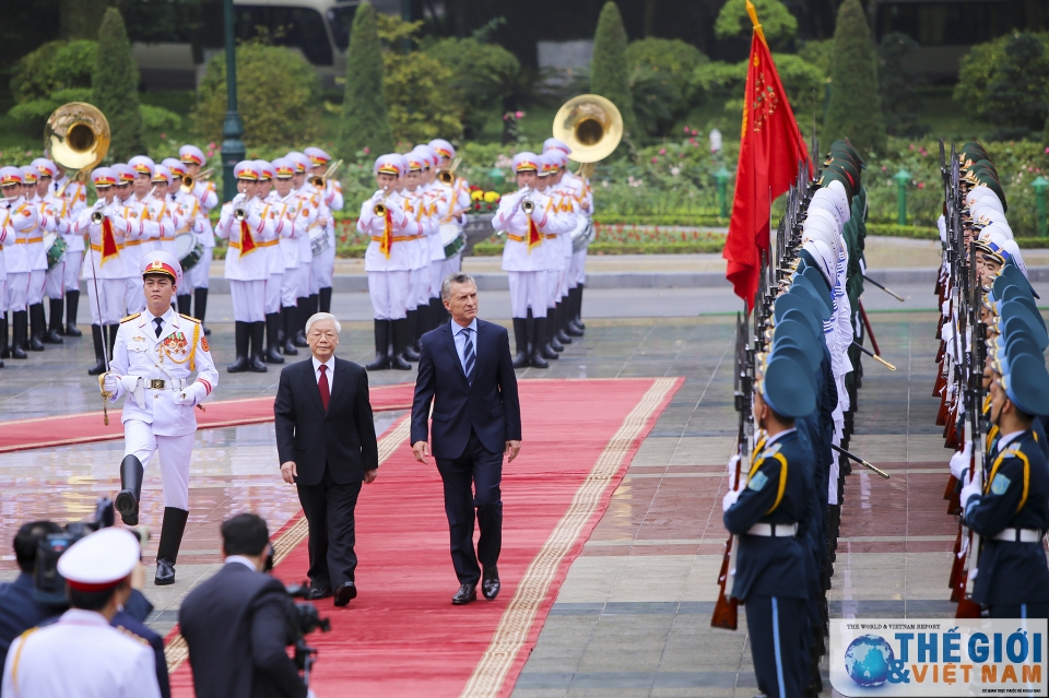 ceremony to welcome argentine president at presidential palace