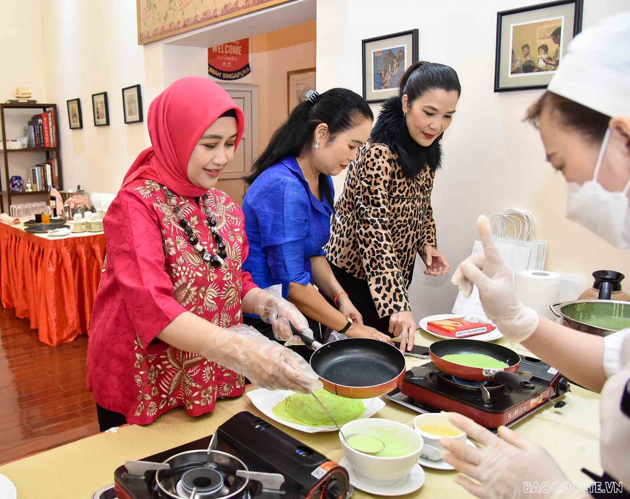 The AWCH gathering to make traditional Singaporean new year food