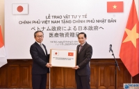 Vietnam presents 140,000 medical face masks to japan help fight covid-19