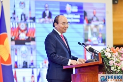 Prime Minister attaches importance to firms’ recovery in building ASEAN Community