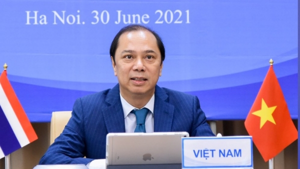 Eighth Viet Nam-Thailand political consultation held