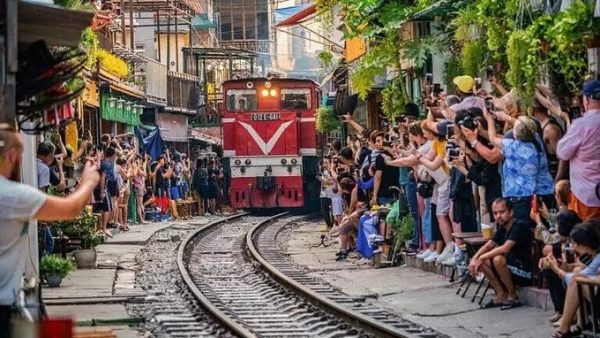 Vietnam - an attractive destination in post-pandemic period: Foreign journalist