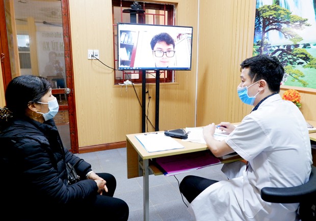 Khám, chữa bệnh từ xa giúp bệnh nhân thụ hưởng dịch vụ y tế chất lượng cao ngay tại Bệnh viện ĐKKV Bắc Quang. (Nguồn: Báo Hà Giang)