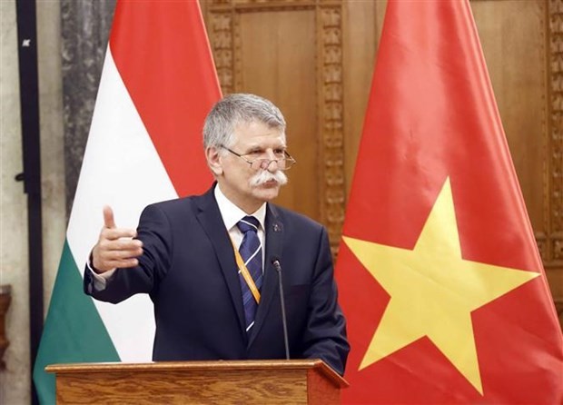 Speaker of the Hungarian NA László Kövér addresses the event. (Photo: VNA) Speaker of the Hungarian NA László Kövér addresses the event. (Photo: VNA)
