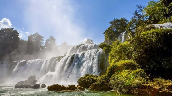 Ban Gioc Waterfall Tourism Festival 2023 opens in the northern province of Cao Bang