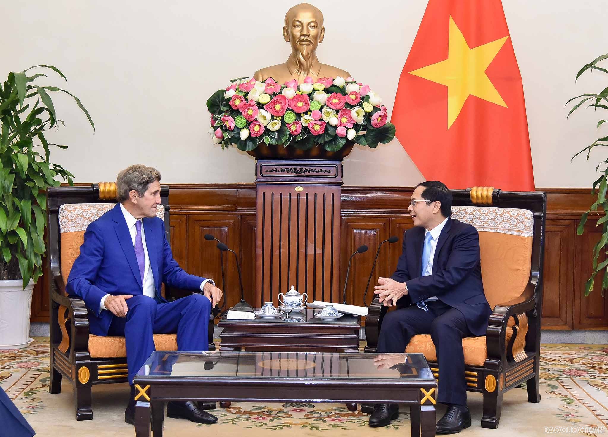 US highly appreciates Vietnam's strong commitment in climate change response