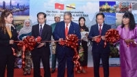 Vietnam-Brunei Trade, Culture, Food & Arts Fair opened in Brunei