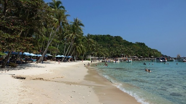 Phu Quoc to welcome foreign visitors with vaccine passports by October