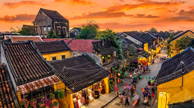 Hoi An named among top 10 picturesque car-free towns globally