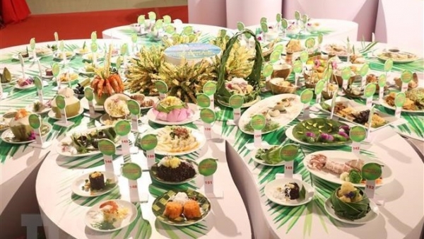 Ben Tre's 222 coconut-based dishes set World Record