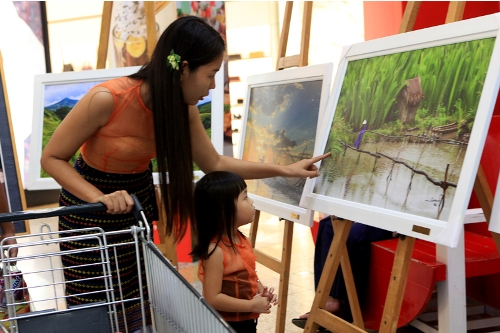 exhibition on vietnamese myanmar cultures people