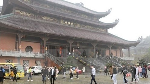 Bai Dinh Pagoda Festival begins in Ninh Binh