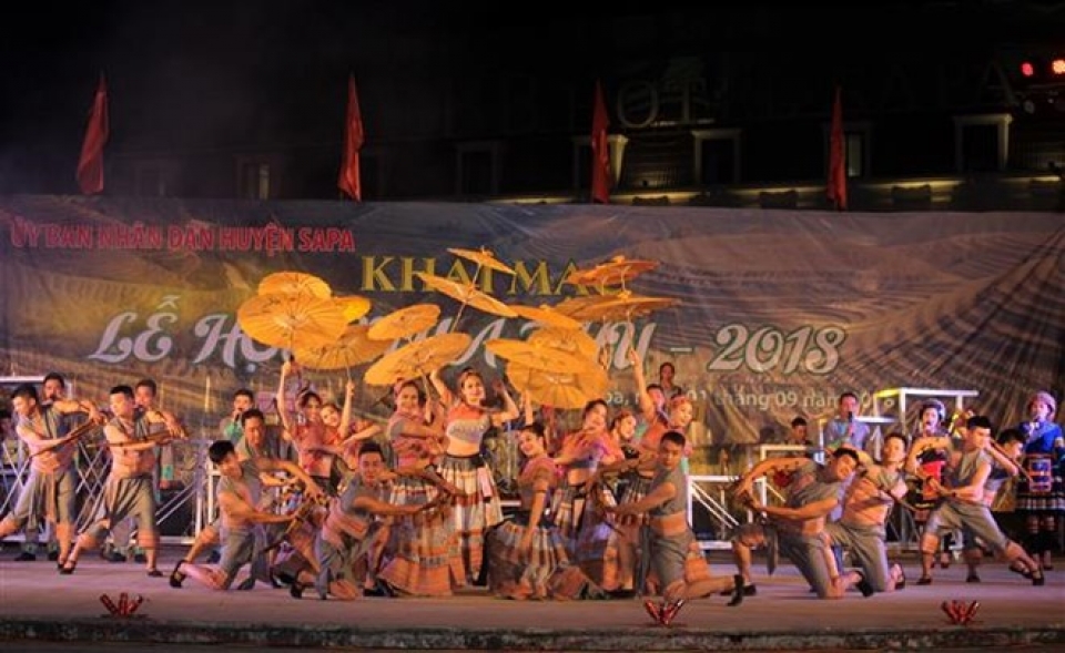 sa pa autumn festival kicks off in lao cai