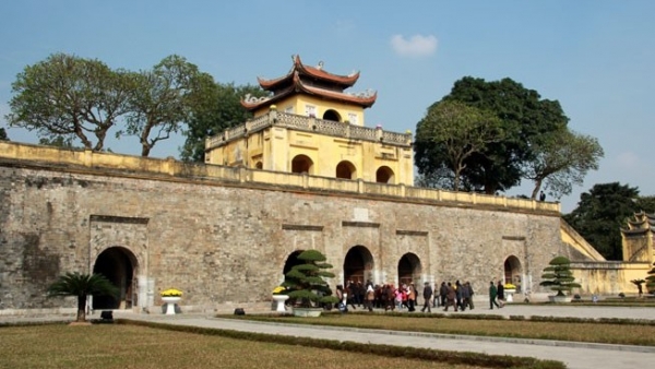 Night tour of Thang Long Imperial Citadel to return in late April