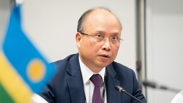 Viet Nam attends extraordinary session of Ministerial Conference of Francophonie