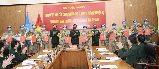 Viet Nam deploys 12 more officers for UN peacekeeping operations