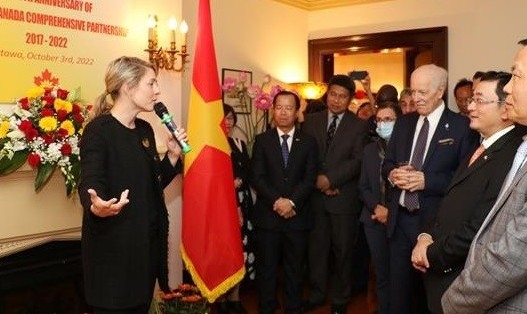 Vietnam-Canada further promote comprehensive partnership